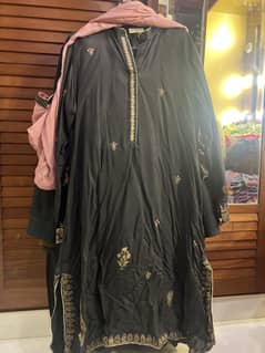 Zara Shahjahan dress size medium