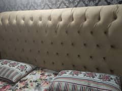 king size bed with beauty box