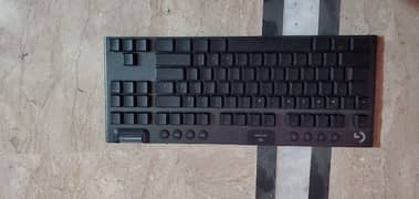 Logitech g915 tkl wireless rgb gaming keyboard