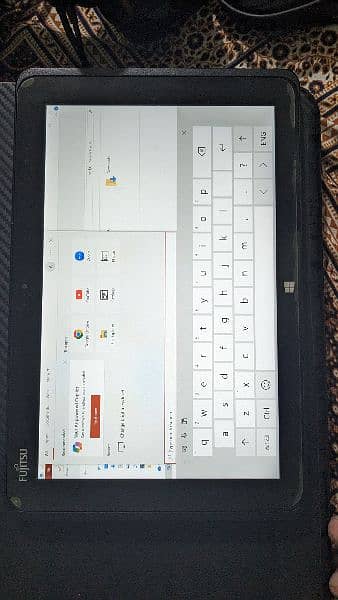 Fujitsu Arrows Windows 10 Tab 3