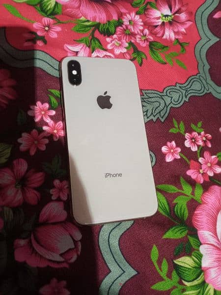 Iphone xs 64 non PTA 2