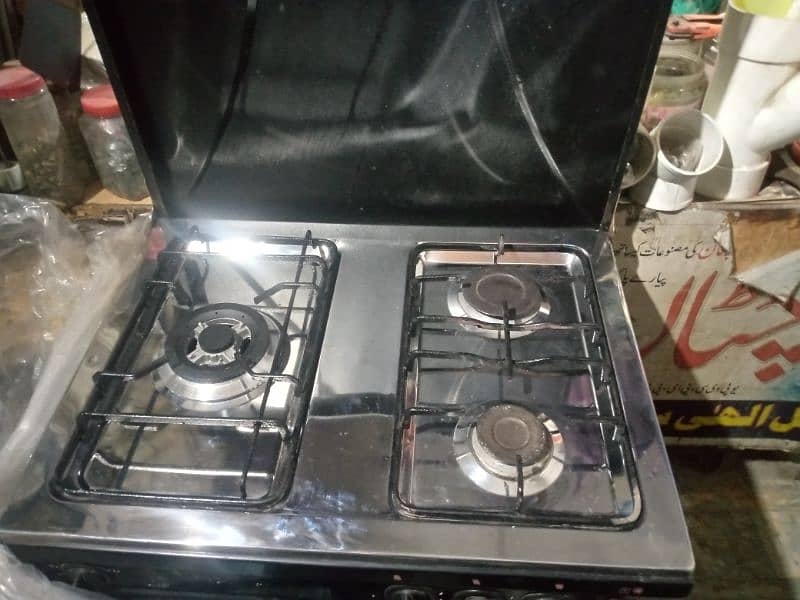 3 buners coockinge range for sale 0