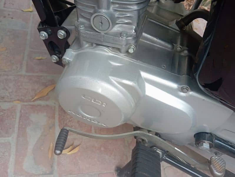 Honda 125 (22 Model) 4