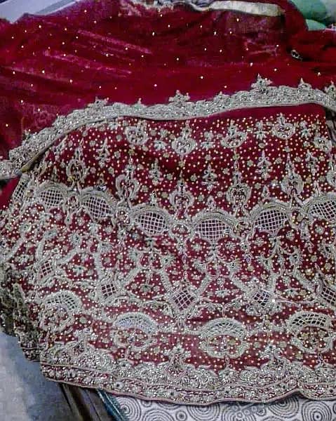 Barat Bridal lehnga and Purse 2