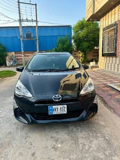 Toyota Aqua 2015/18 0