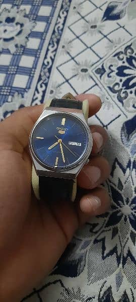 Seiko 5 Automatic Watches  good condition vintage watch 5