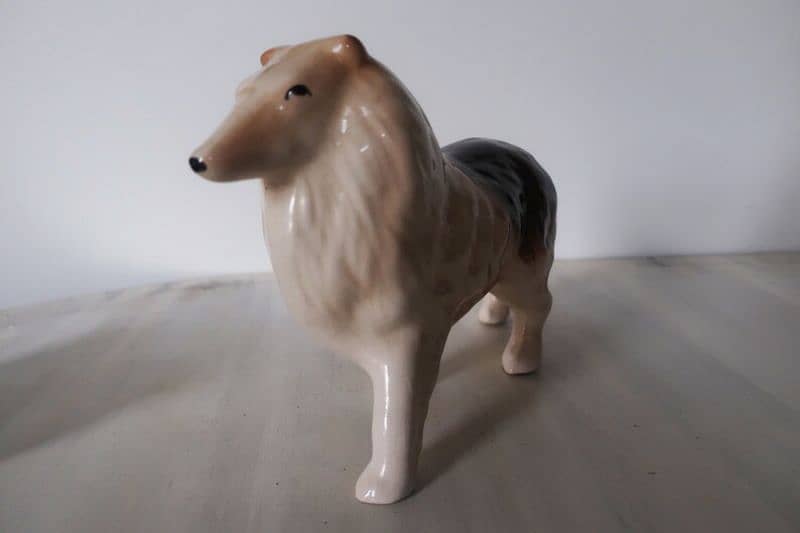 Vintage Large Ceramic Collie Dog Figurine from the 1950s Rare Find 4