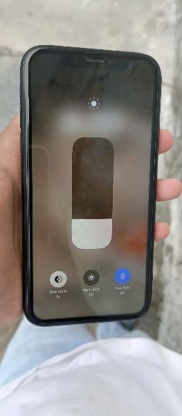 iphone xr 64 gb jv 80% bettery health water pak no any foult 3