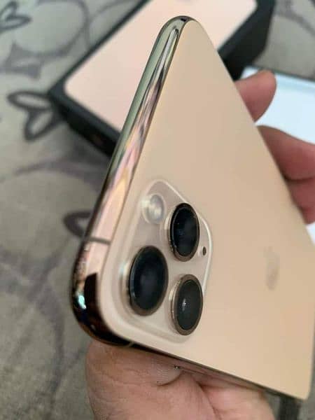 iPhone 11 pro max pta approved WhatsApp number 03254583038 4