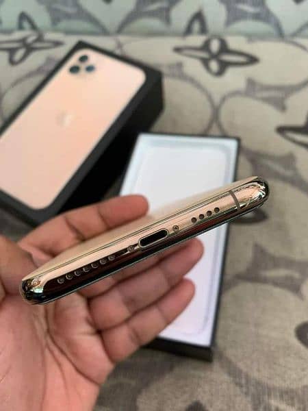 iPhone 11 pro max pta approved WhatsApp number 03254583038 8