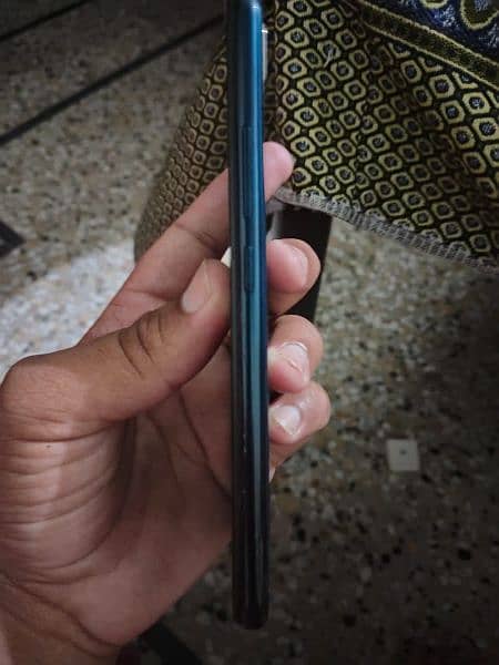 VIVO Y11 Mineral Blue 5