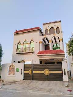 5 MARLA BRAND NEW HOUSE FOR SALE IN VERY REASONABLE PRICE