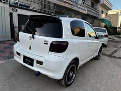 Toyota Vitz 2004