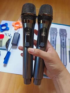 Wireless outdoor Interview mic,Mobile recording Road reporting mic