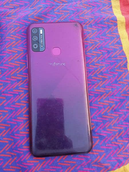 Infinix hot 9 play 4/64.10 by 10 condition. 3