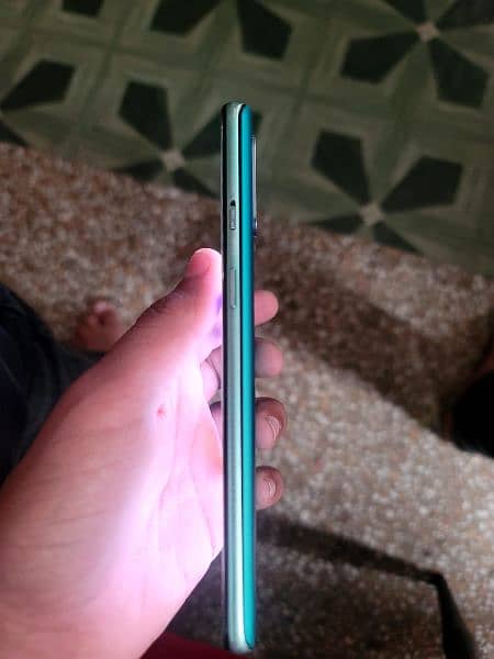 One plus 8t 3