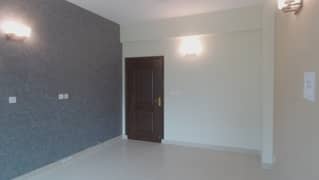 10 Marla Flat In Askari For rent At Good Location