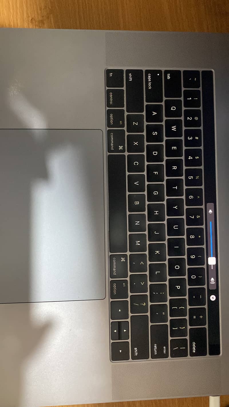 15” MacBook Pro 2017 with Touch Bar 2