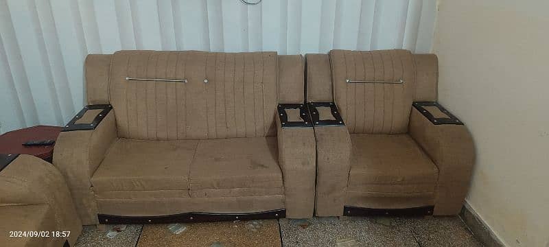 Sofa set for sale Good condition 1