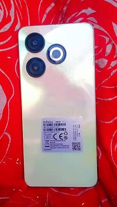 Infinix smart 8 ( 4gb ram 64 momoury) 10/10 with worrnty box charge