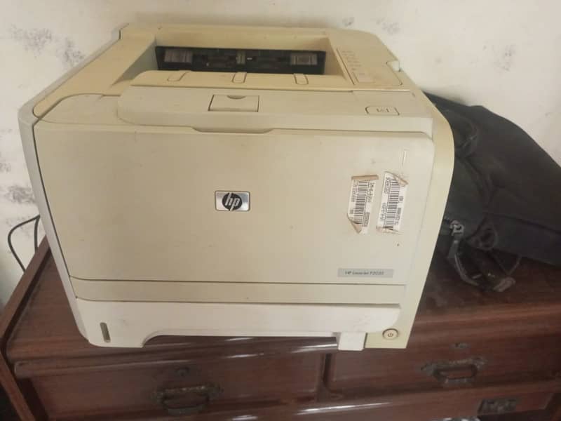 Hp Laserjet printer p2035 just like new 4