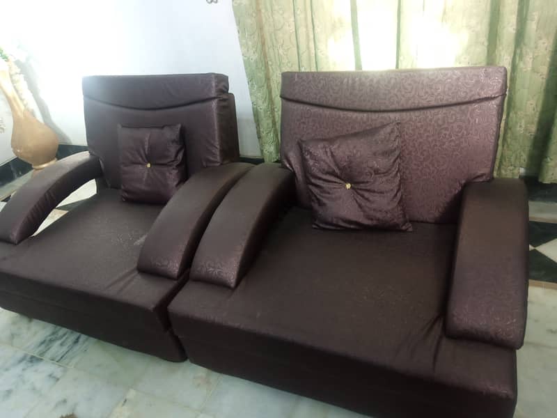 Sofa set 0