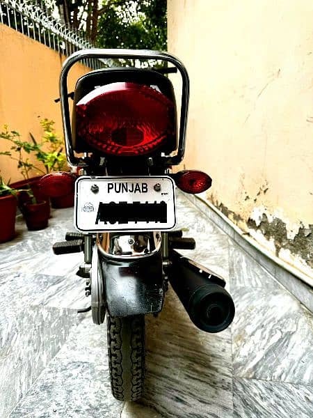 HONDA 125 LUSH CONDITION 1