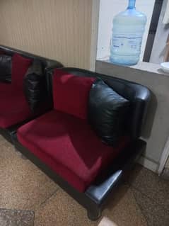 sofa set for urgent sale 0