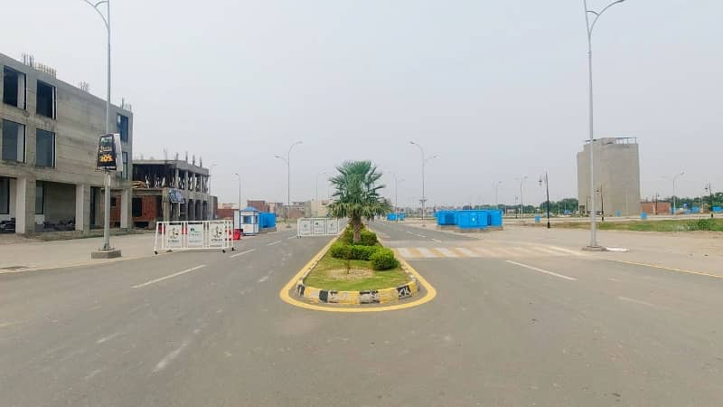 10 Marla On Ground Plot For Sale - In Etihad Town Phase 1 23