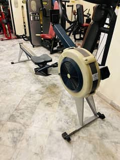 concept 2 Rowing machine model: E pm5 display slightly used usa import