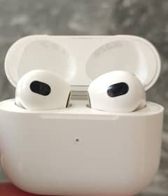 iphone airpods 3rd generation