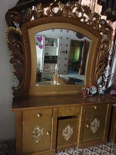 dressing table