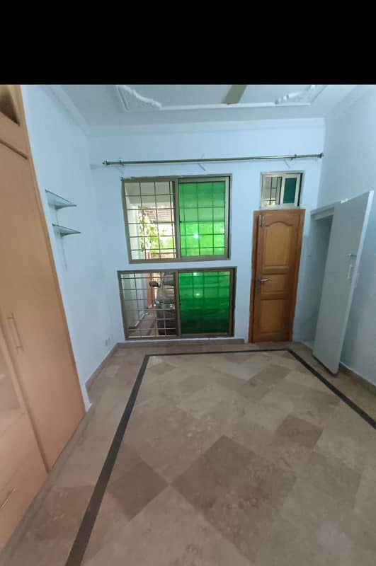 2 bed ground portion for rent at G-10 5