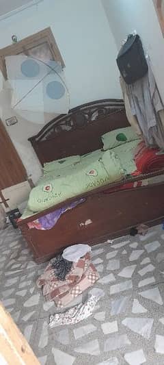 DOUBLE BED WITH MATTRESS