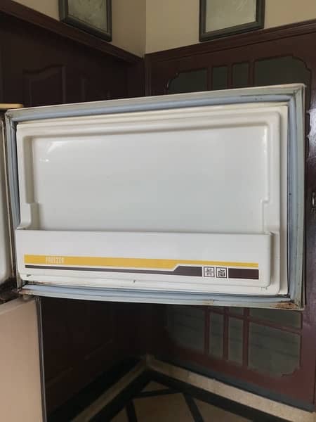 Philco Refrigerator for sale 8