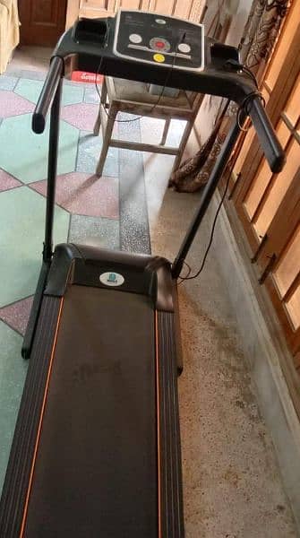 treadmill almost new for sale 2