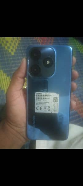 iam selling my Tecno spark 10c 3