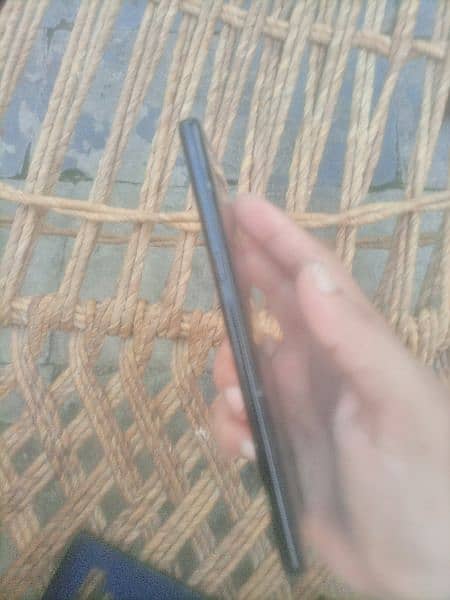 Samsung note 8 condition apky samny ha 6/64 men ha 2