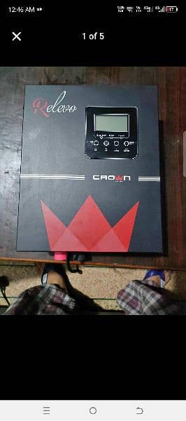 crown 1.4 mppt solar inverter in good working condition. 2