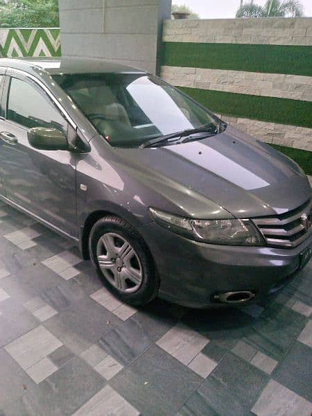 Honda City Family Car in Excellent Condition for Sale- Lahore 0