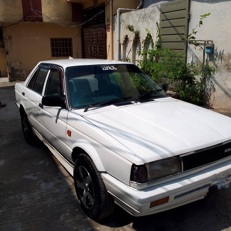 Nissan Sunny 1989 0