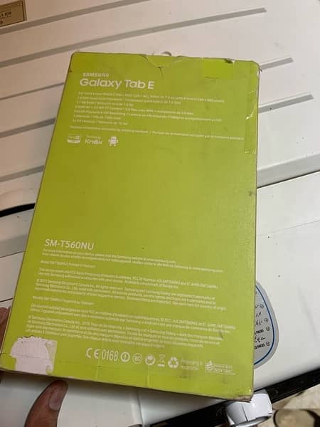 Samsung Tab E  10/10 condition 10