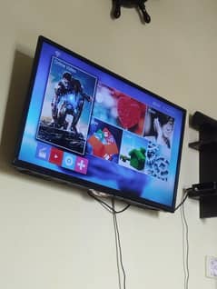 Akira led 32 inch with android box 4/64