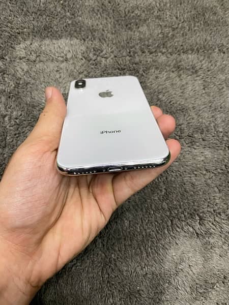 apple i phone x / xr /- 03461809478 2