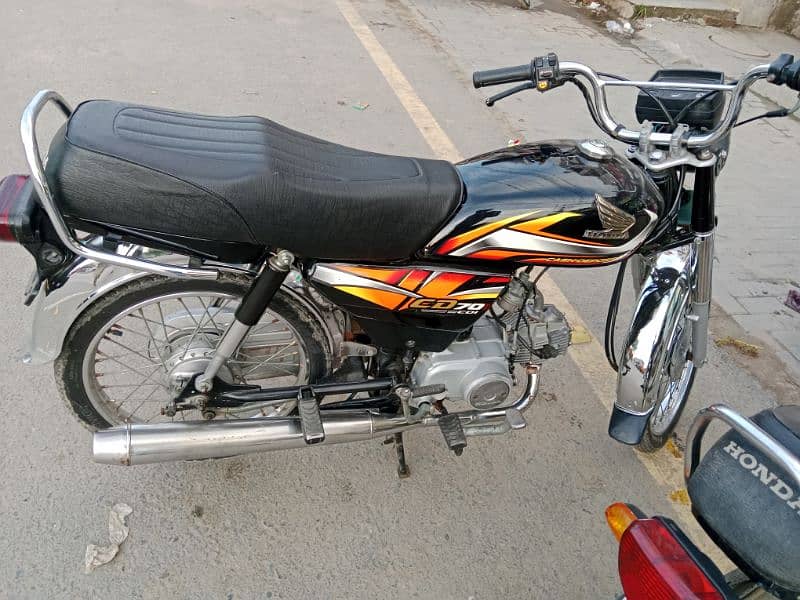 Honda cd 70 22 model 6