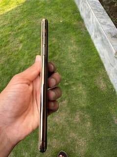 iphone x s max 512 gb 10/9 condition no battery/panel change