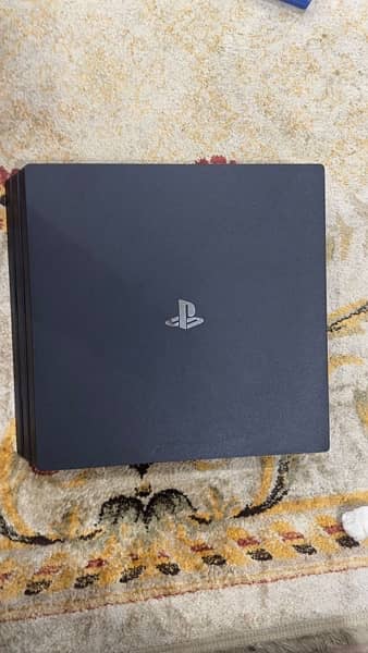 ps4 pro brand new condition 1tb 5