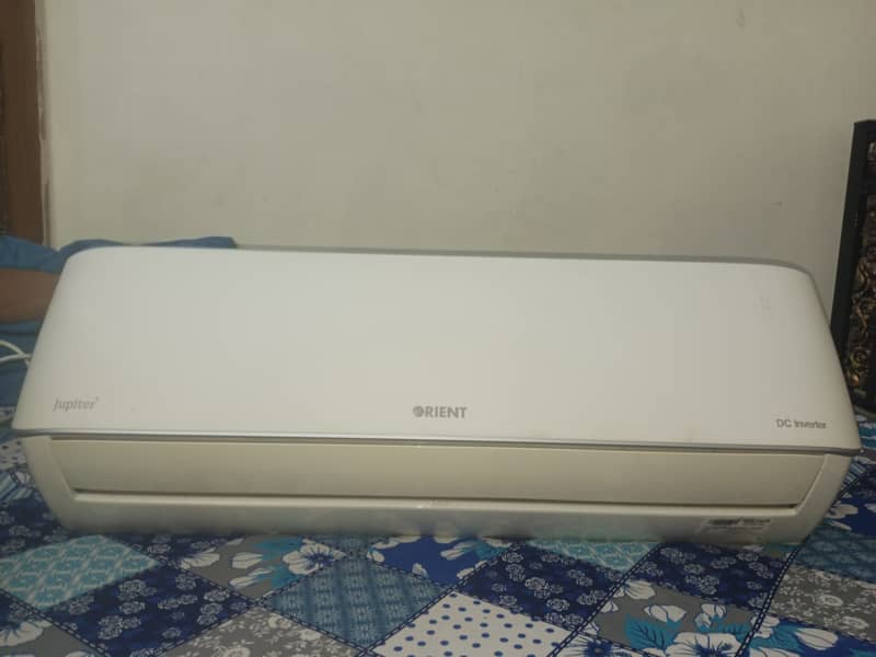 Orient DC inverter Jupiter 18 Silver white 0