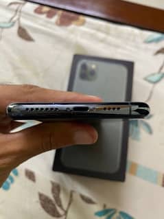 iphone 11 pro max, dual sim pta approved. 0