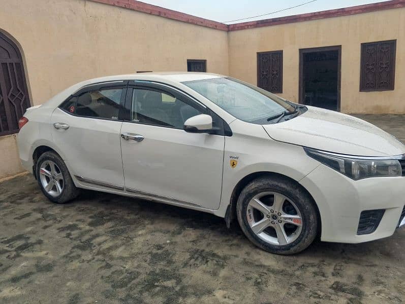 Toyota Corolla XLI 2014 3